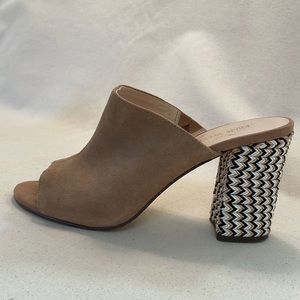 Nine West heel